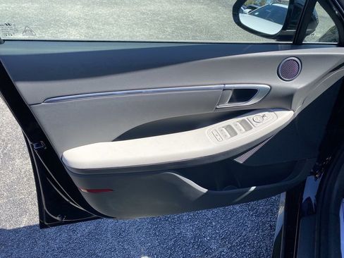 New 2026 Hyundai Sonata SEL FWD image 28