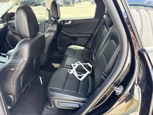 Used 2022 Ford Escape SEL FWD image 11