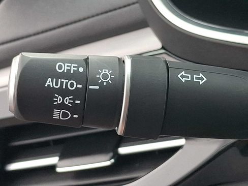 Used 2026 Acura MDX w/ Technology Package AWD/4WD image 25