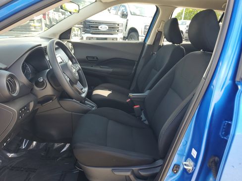 Certified 2023 Nissan Kicks S FWD image 11