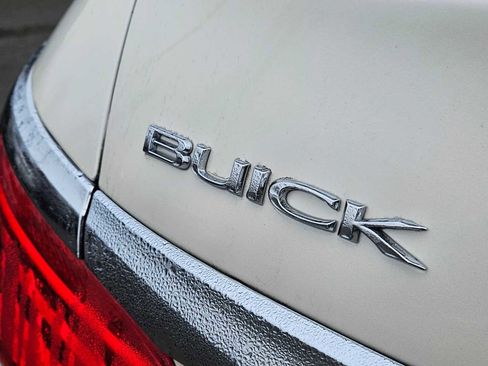 Used 2014 Buick LaCrosse Leather w/ Driver Confidence Package image 16