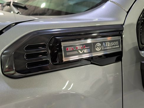 Used 2025 GMC Sierra 3500 AT4 AWD/4WD image 9