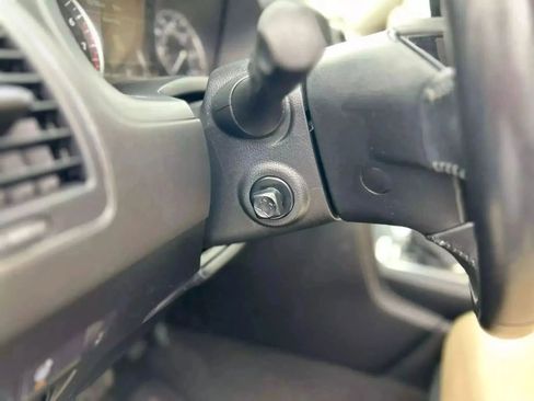 Used 2021 Nissan Armada SV w/ SV Appearance Package image 13