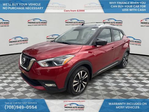 Used 2018 Nissan Kicks SR w/ Exterior Package FWD image 1