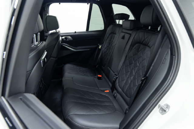 Used 2026 BMW X5 xDrive40i AWD/4WD image 23