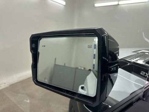 New 2026 GMC Hummer EV 4x4 Crew Cab image 16