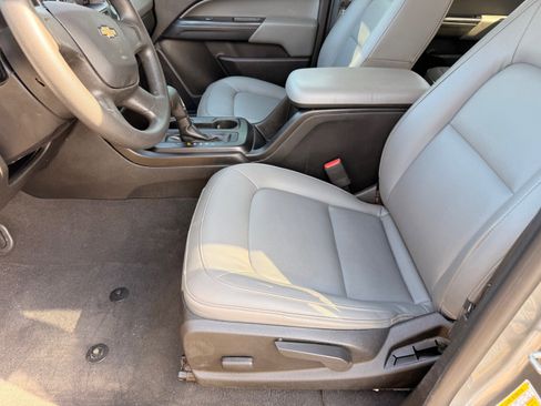 Used 2020 Chevrolet Colorado W/T image 10