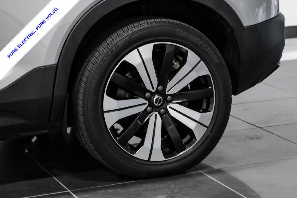 Used 2023 Volvo XC40 Recharge Plus AWD/4WD image 55