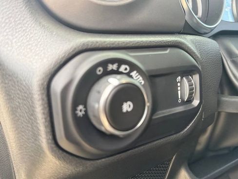 Used 2023 Jeep Wrangler Sport S w/ Sun And Sound Package image 6