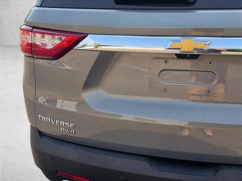 Used 2018 Chevrolet Traverse LT AWD/4WD image 15
