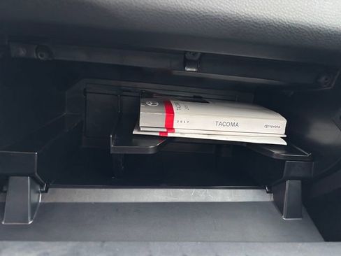 Used 2017 Toyota Tacoma SR w/ Tow Package image 28