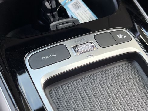 New 2026 Mercedes-Benz GLB 250 4MATIC image 39