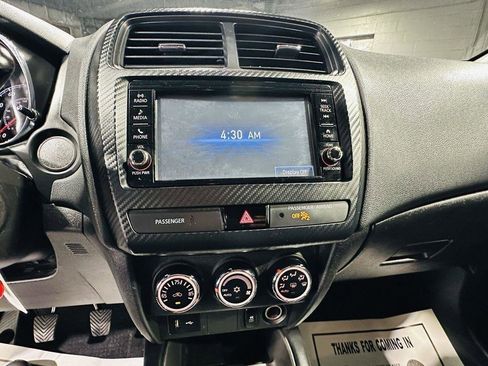 Used 2019 Mitsubishi Outlander Sport ES FWD image 16