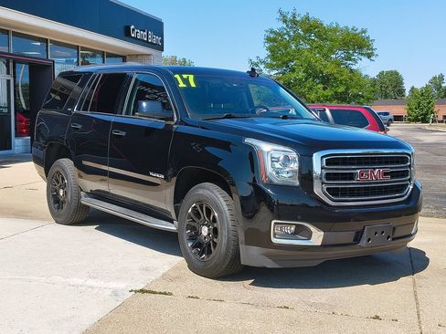Used 2017 GMC Yukon SLT AWD/4WD image 16