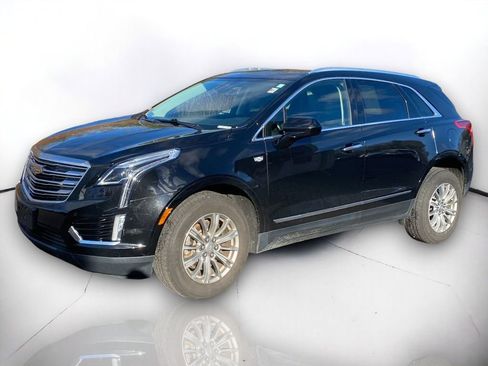 Used 2019 Cadillac XT5 Luxury image 2