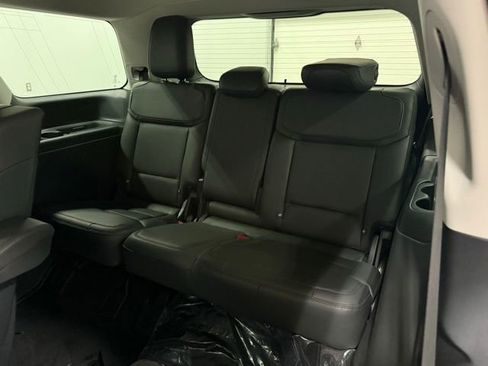 New 2025 Ford Expedition Active image 32