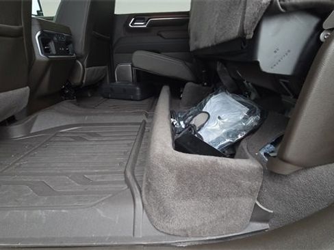 Used 2025 GMC Sierra 2500 Denali image 29