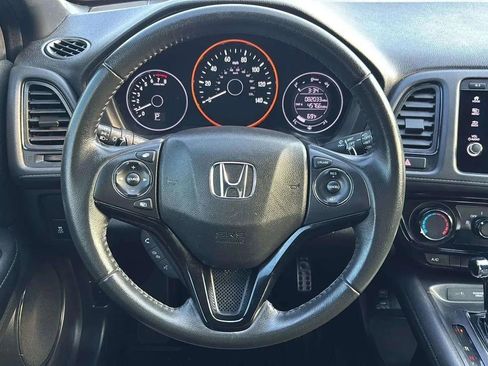 Used 2020 Honda HR-V Sport image 29
