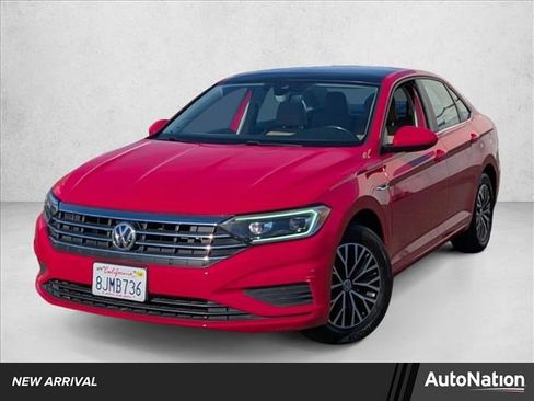 Used 2019 Volkswagen Jetta SEL image 1