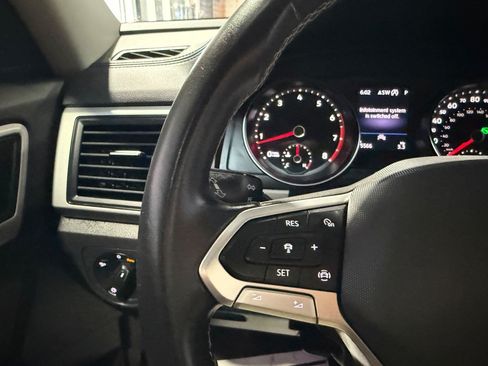 Used 2021 Volkswagen Atlas SE FWD image 14