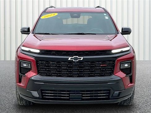 Used 2024 Chevrolet Traverse RS w/ LPO, Floor Liner Package image 3