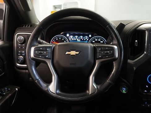 Used 2021 Chevrolet Silverado 1500 LTZ w/ Technology Package AWD/4WD image 19