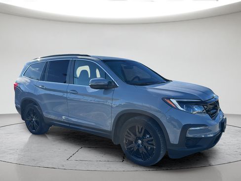 Used 2022 Honda Pilot Special Edition image 2