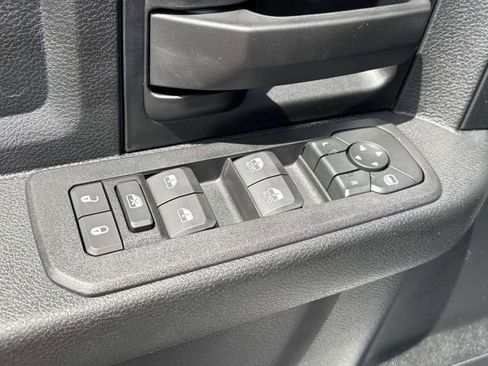 New 2026 RAM 3500 Tradesman AWD/4WD image 17