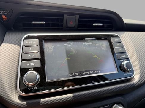 Certified 2025 Nissan Kicks Play S image 6