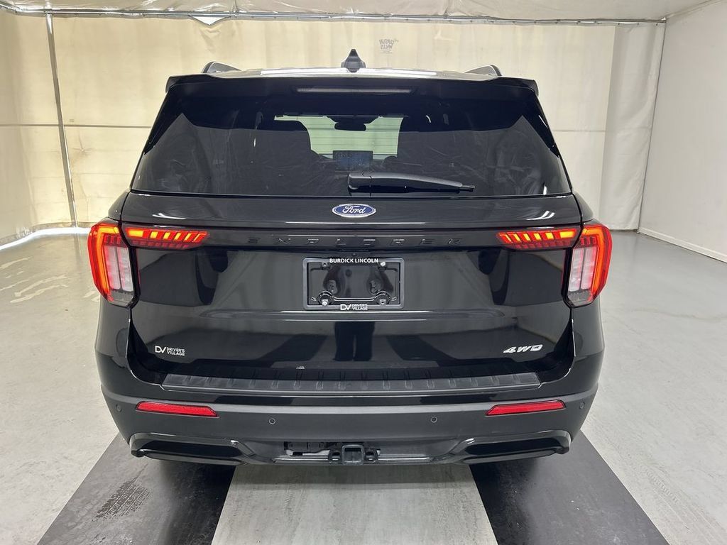 Used 2026 Ford Explorer ST-Line AWD/4WD image 22