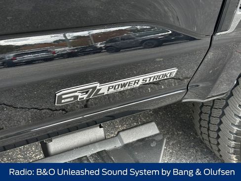 New 2026 Ford F250 Lariat w/ Black Appearance Package image 18