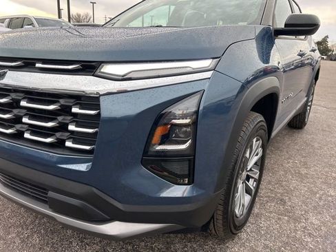 New 2026 Chevrolet Equinox LT image 9