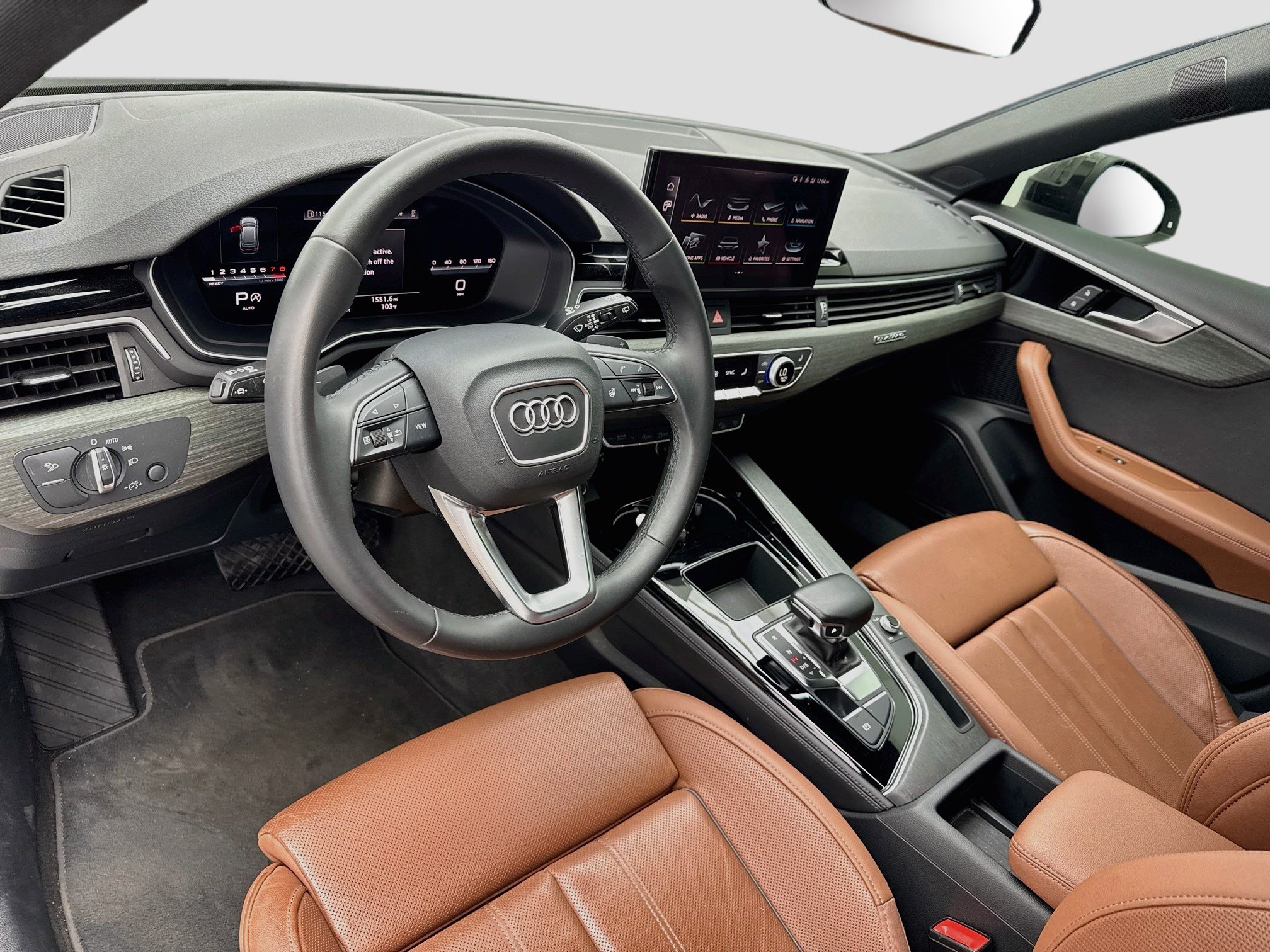 Used 2023 Audi A4 2.0T allroad Premium Plus w/ Premium Plus Package AWD/4WD image 7
