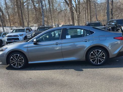 New 2026 Toyota Camry XLE image 5