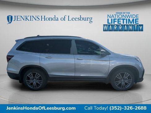 Used 2022 Honda Pilot Sport image 2