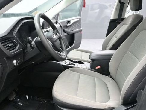 Used 2022 Ford Escape S AWD/4WD image 18