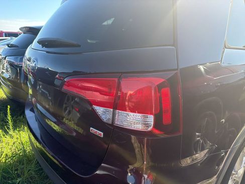 Used 2015 Kia Sorento LX FWD image 10