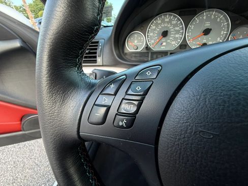 Used 2006 BMW M3 Convertible RWD image 32