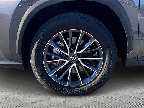 Used 2022 Lexus NX 250 FWD w/ Premium Package image 32