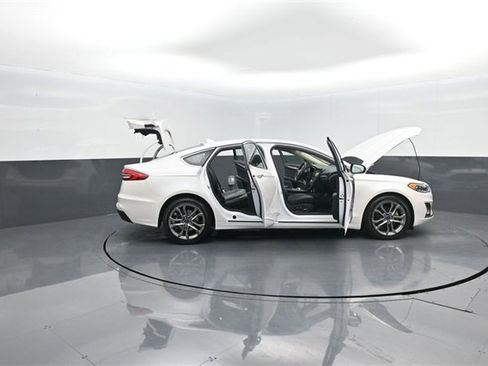 Certified 2019 Ford Fusion Titanium image 37