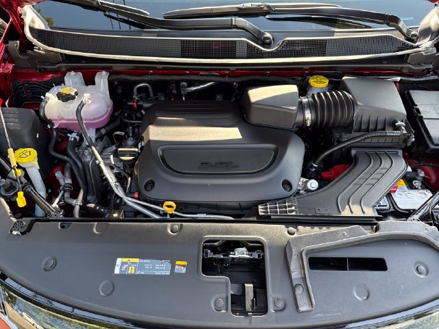 New 2027 Chrysler Pacifica Select FWD image 28