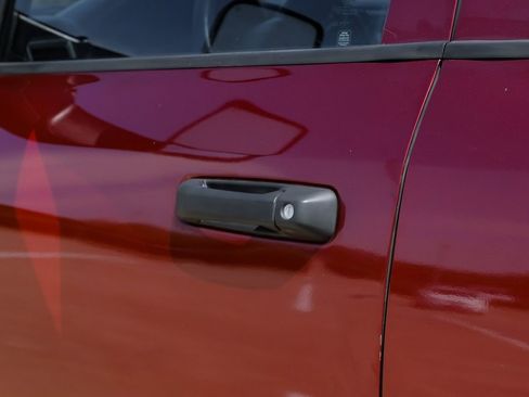 Used 2017 RAM 3500 Tradesman w/ Chrome Appearance Group image 39