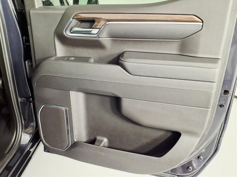 Used 2024 Chevrolet Silverado 1500 LT image 14