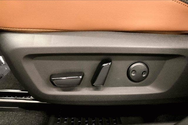 New 2026 Nissan Rogue Platinum AWD/4WD image 33