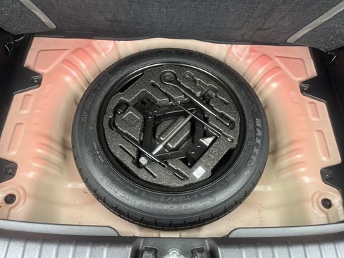 Used 2023 Kia Soul LX w/ Option Group 015 FWD image 12