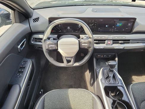 Used 2025 Kia K4 GT-Line w/ GT-Line Sunroof Package FWD image 11