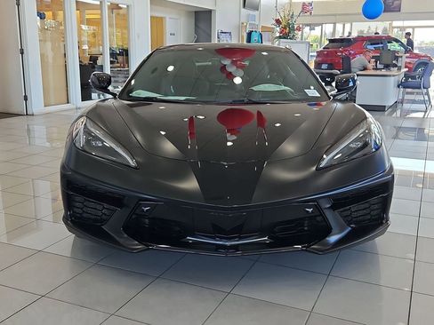 Used 2023 Chevrolet Corvette Stingray Preferred Conv w/ Z51 Performance Package RWD image 9