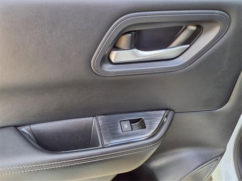 Certified 2024 Nissan Rogue SV image 18