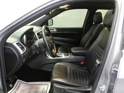 Used 2018 Jeep Grand Cherokee Limited AWD/4WD image 20
