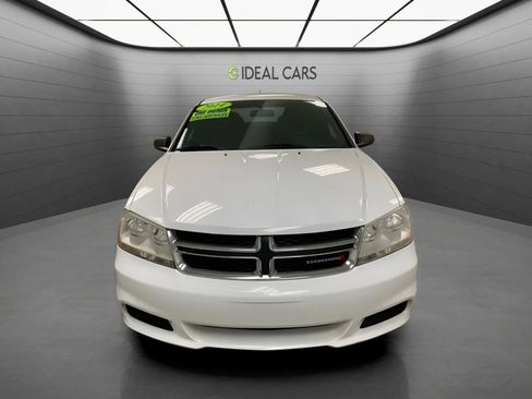 Used 2014 Dodge Avenger SE FWD image 2